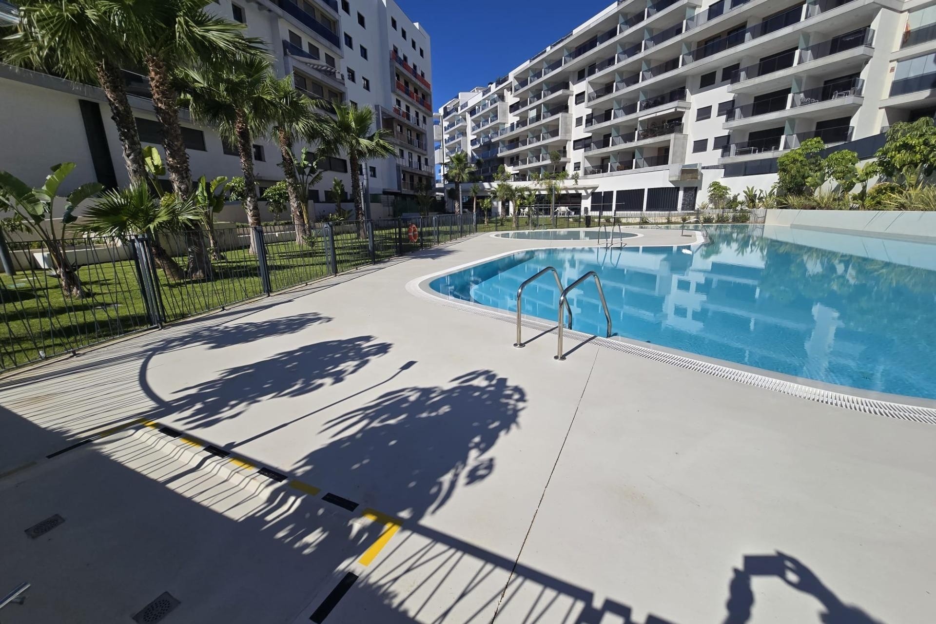 Resale - Wohnung / Apartment -
Campoamor - Dehesa de campoamor