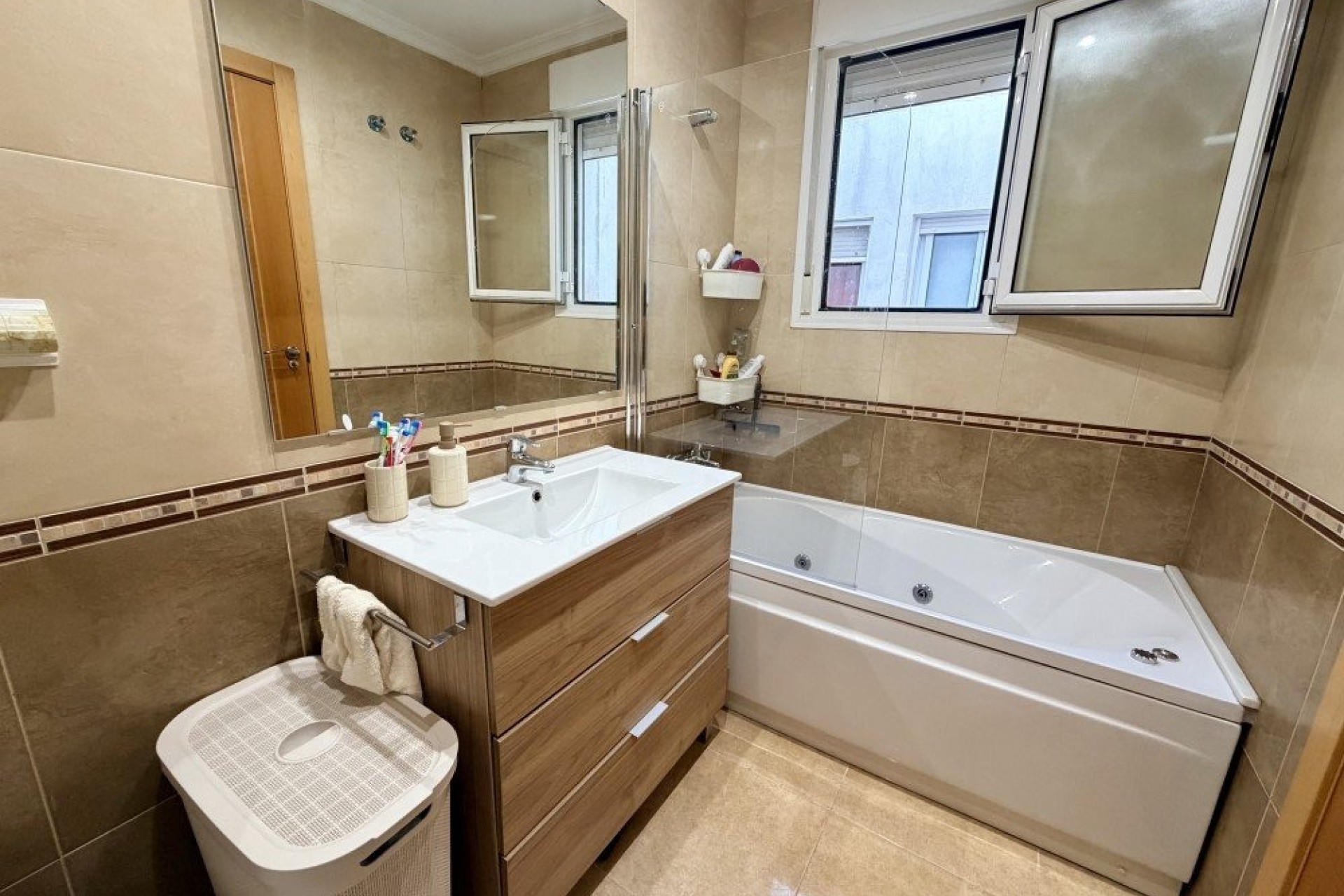 Resale - Wohnung / Apartment -
Dolores - Costa Blanca
