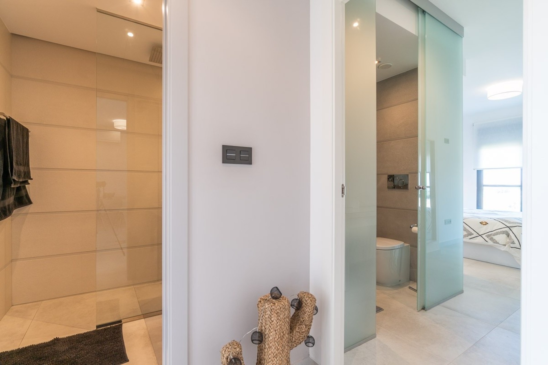 Resale - Wohnung / Apartment -
El Raso