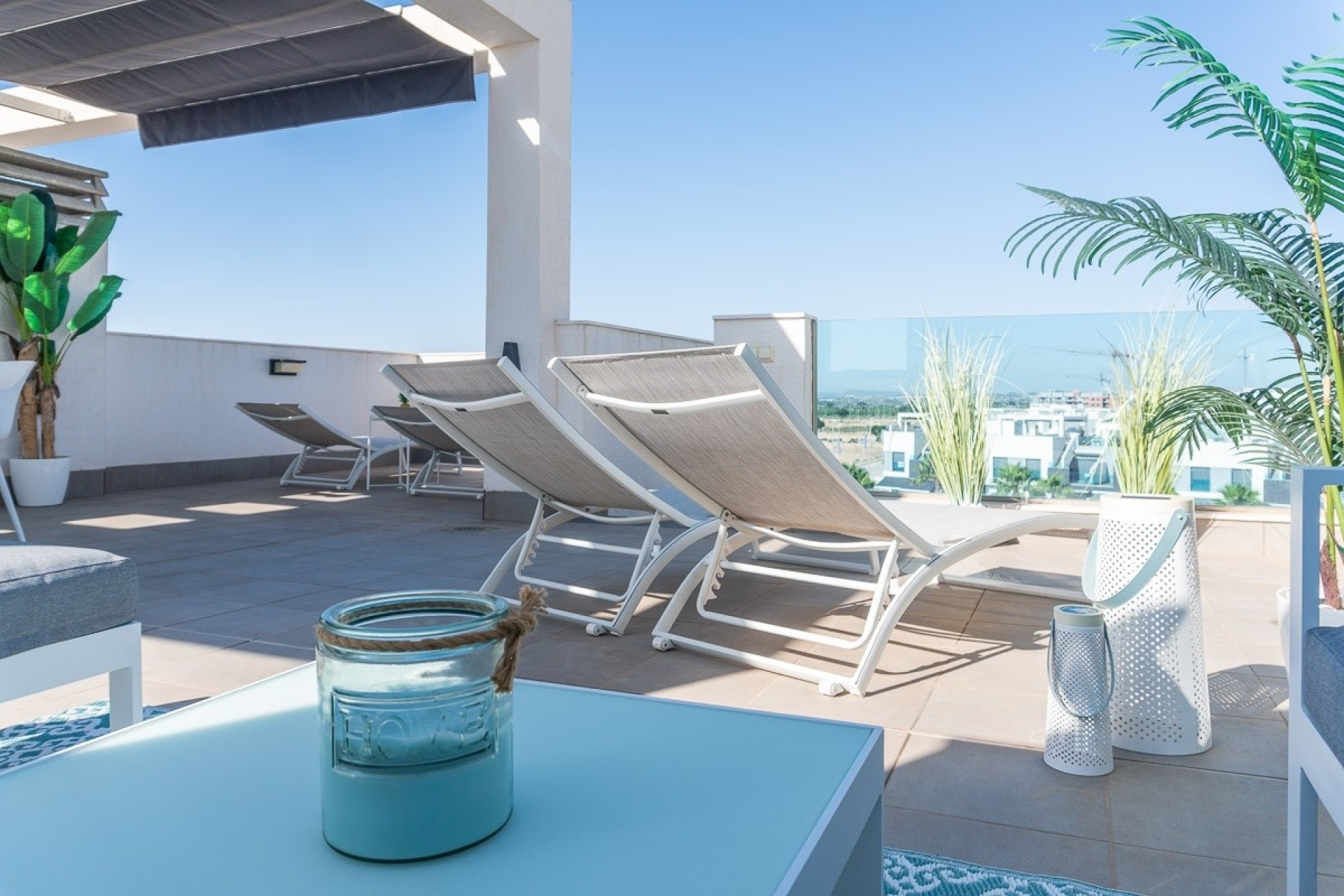 Resale - Wohnung / Apartment -
El Raso