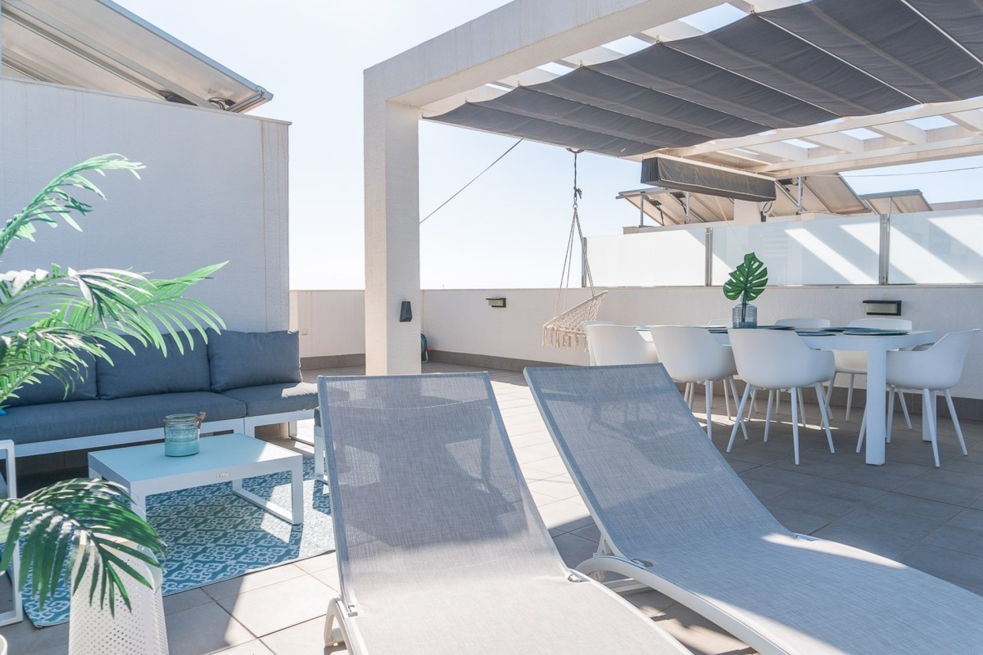 Resale - Wohnung / Apartment -
El Raso