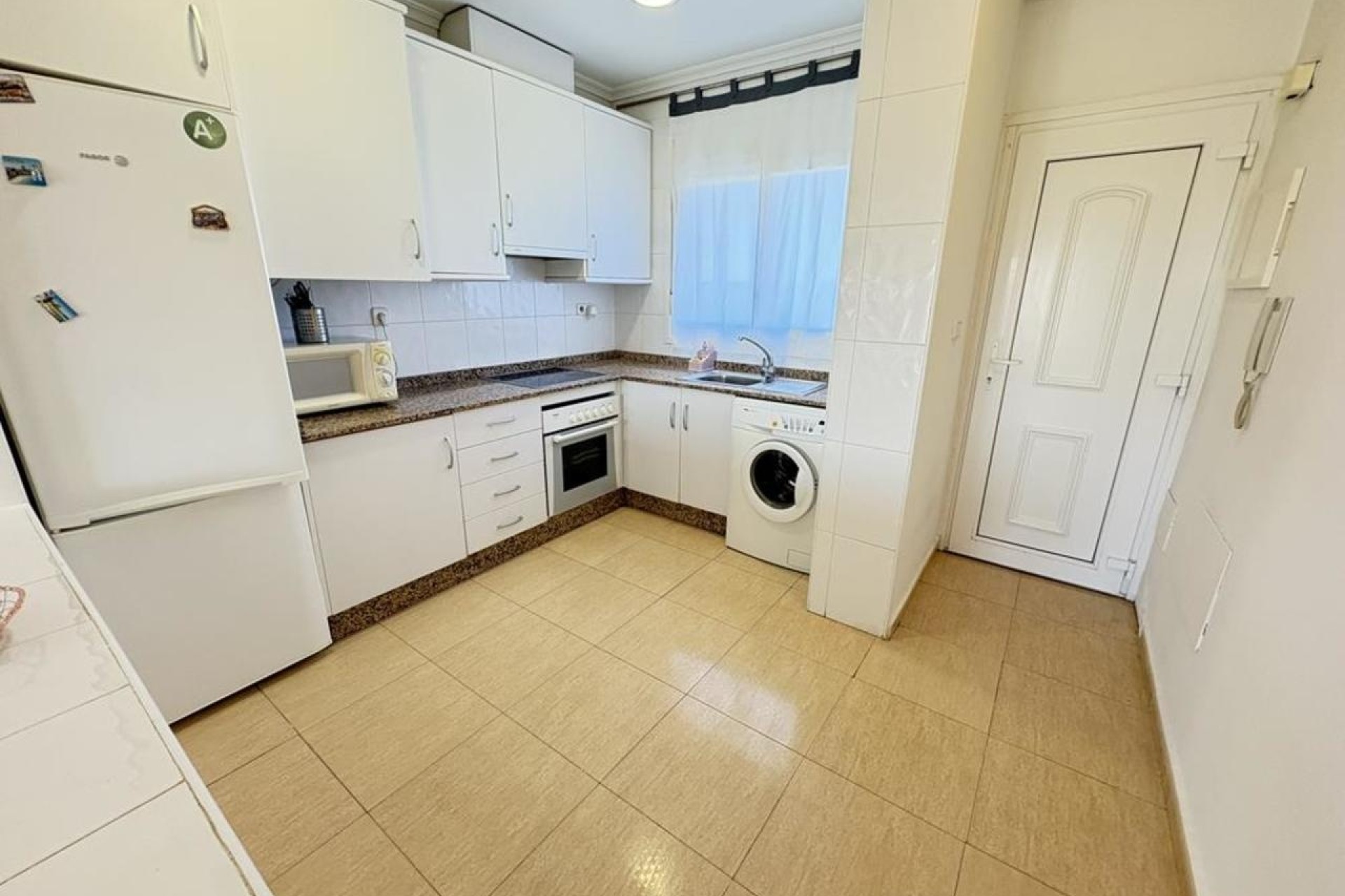 Resale - Wohnung / Apartment -
Gea y Truyols
