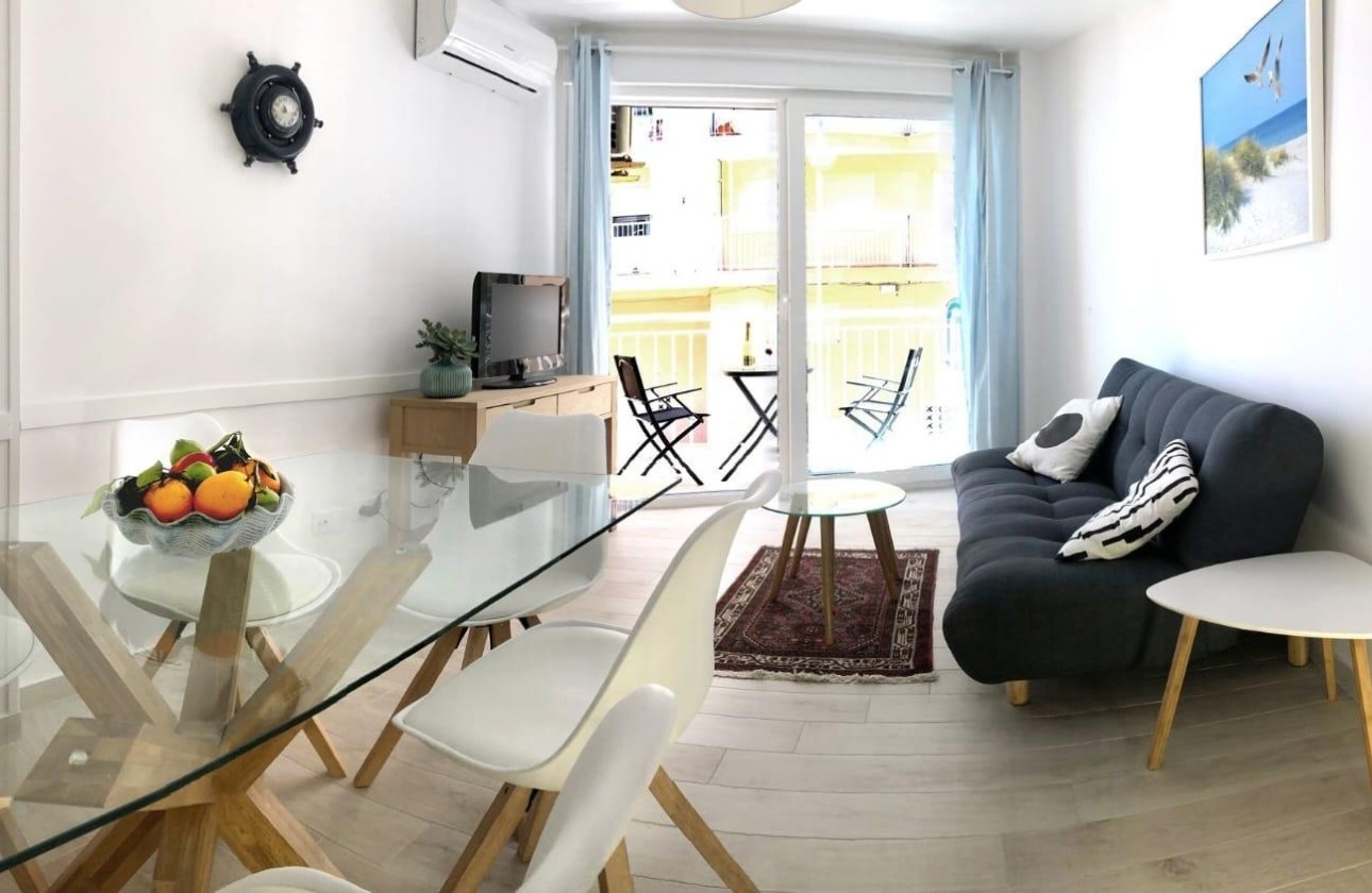 Resale - Wohnung / Apartment -
Guardamar del Segura