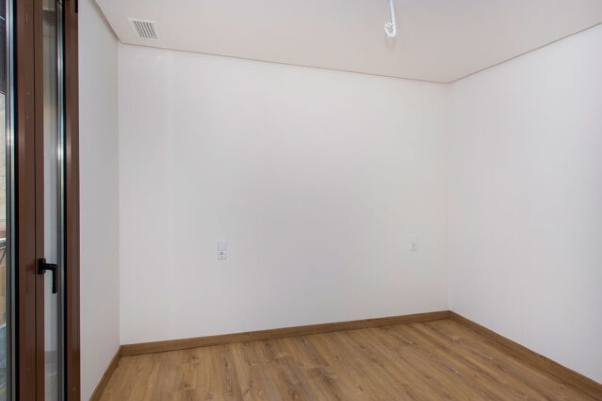 Resale - Wohnung / Apartment -
Hondón de las Nieves