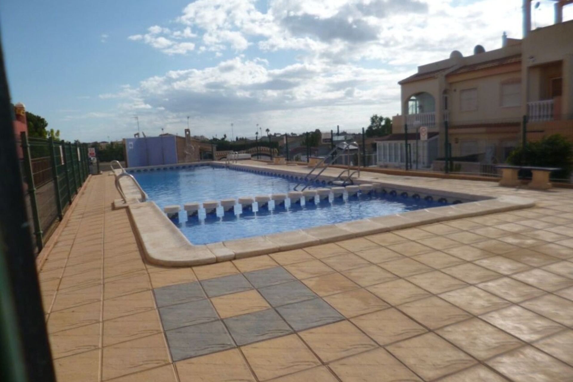Resale - Wohnung / Apartment -
La Florida - Inland