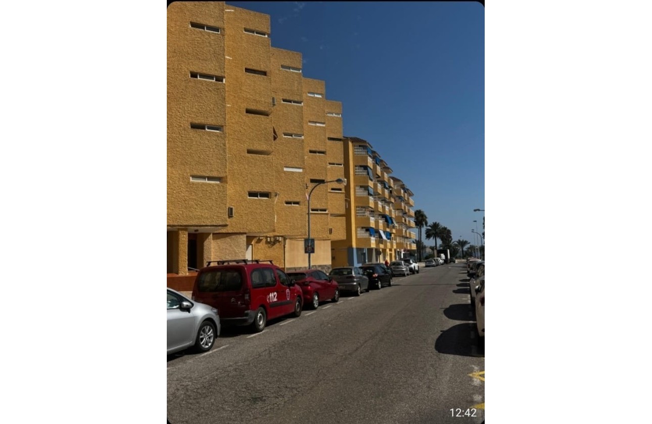 Resale - Wohnung / Apartment -
La Manga del Mar Menor - La Manga