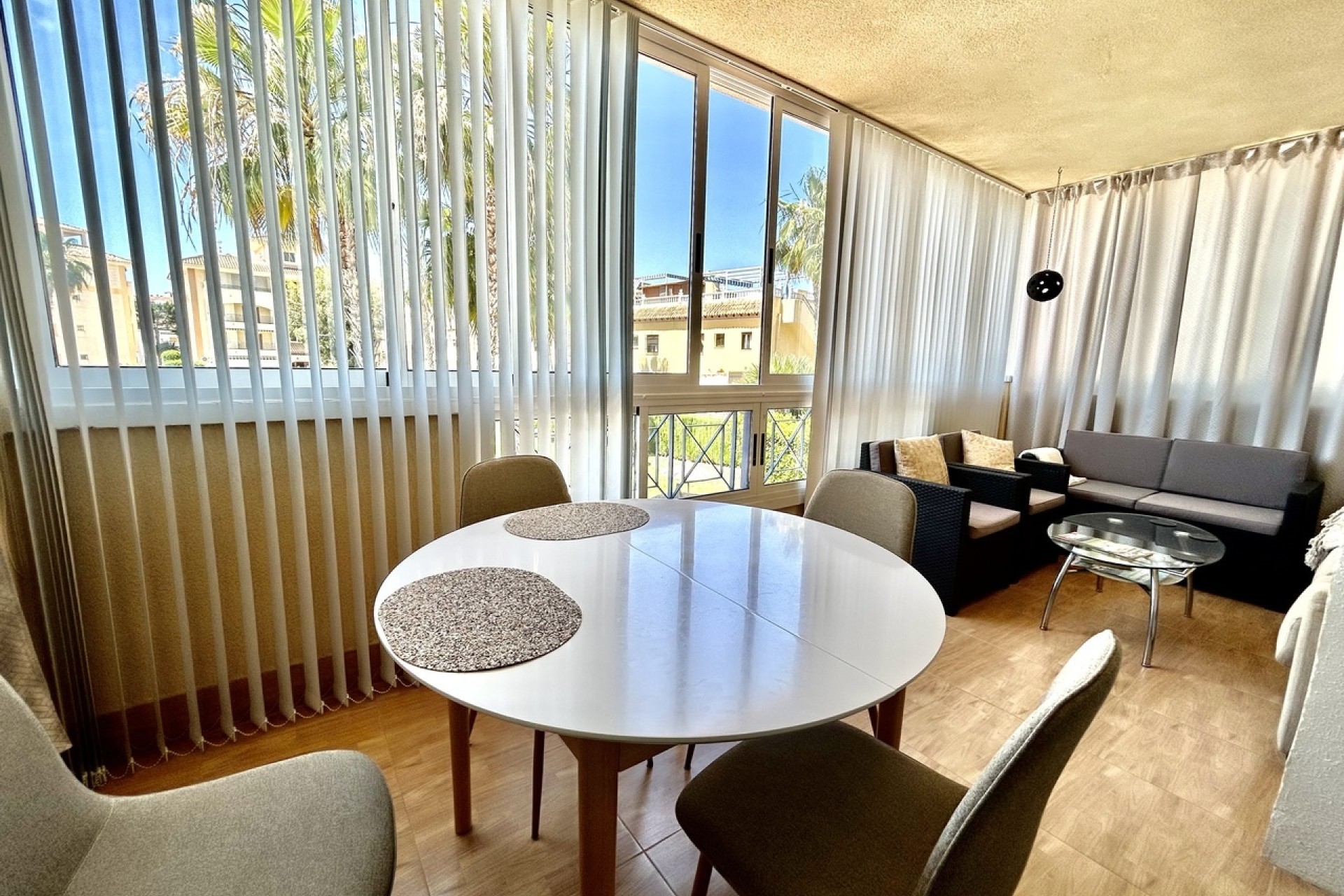 Resale - Wohnung / Apartment -
La Mata - Costa Blanca