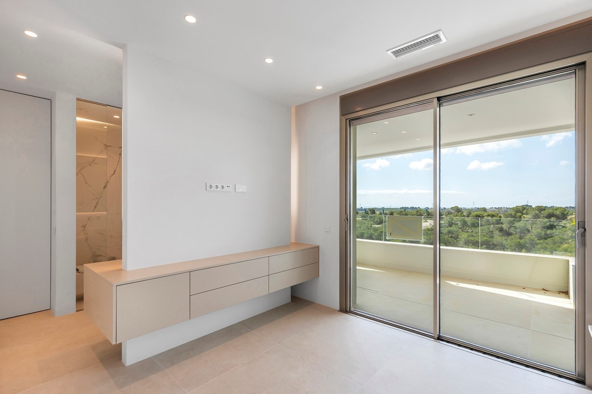 Resale - Wohnung / Apartment -
Las Colinas Golf Resort - Las Colinas golf