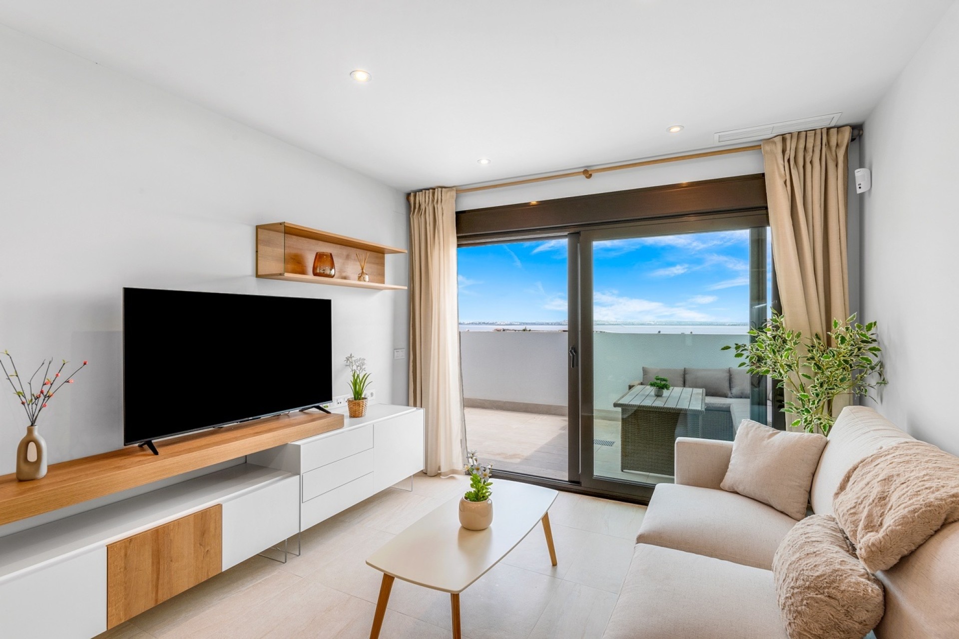 Resale - Wohnung / Apartment -
Los Balcones - Los Altos del Edén - Los Balcones