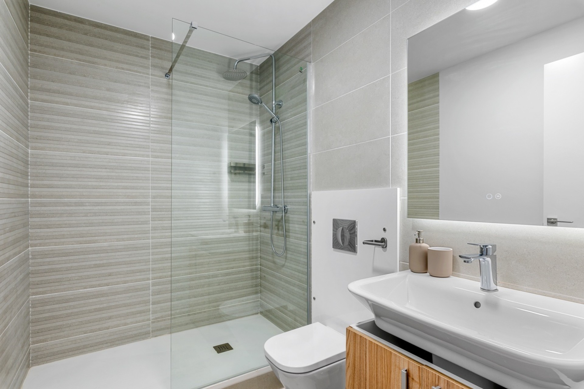 Resale - Wohnung / Apartment -
Los Balcones - Los Altos del Edén - Los Balcones