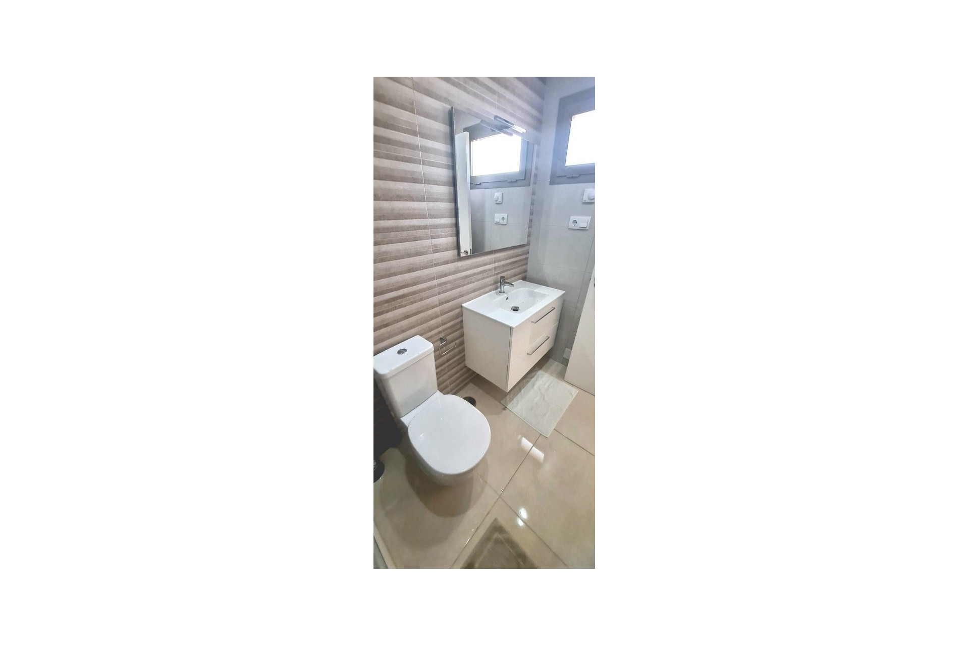 Resale - Wohnung / Apartment -
Los Dolses - Inland