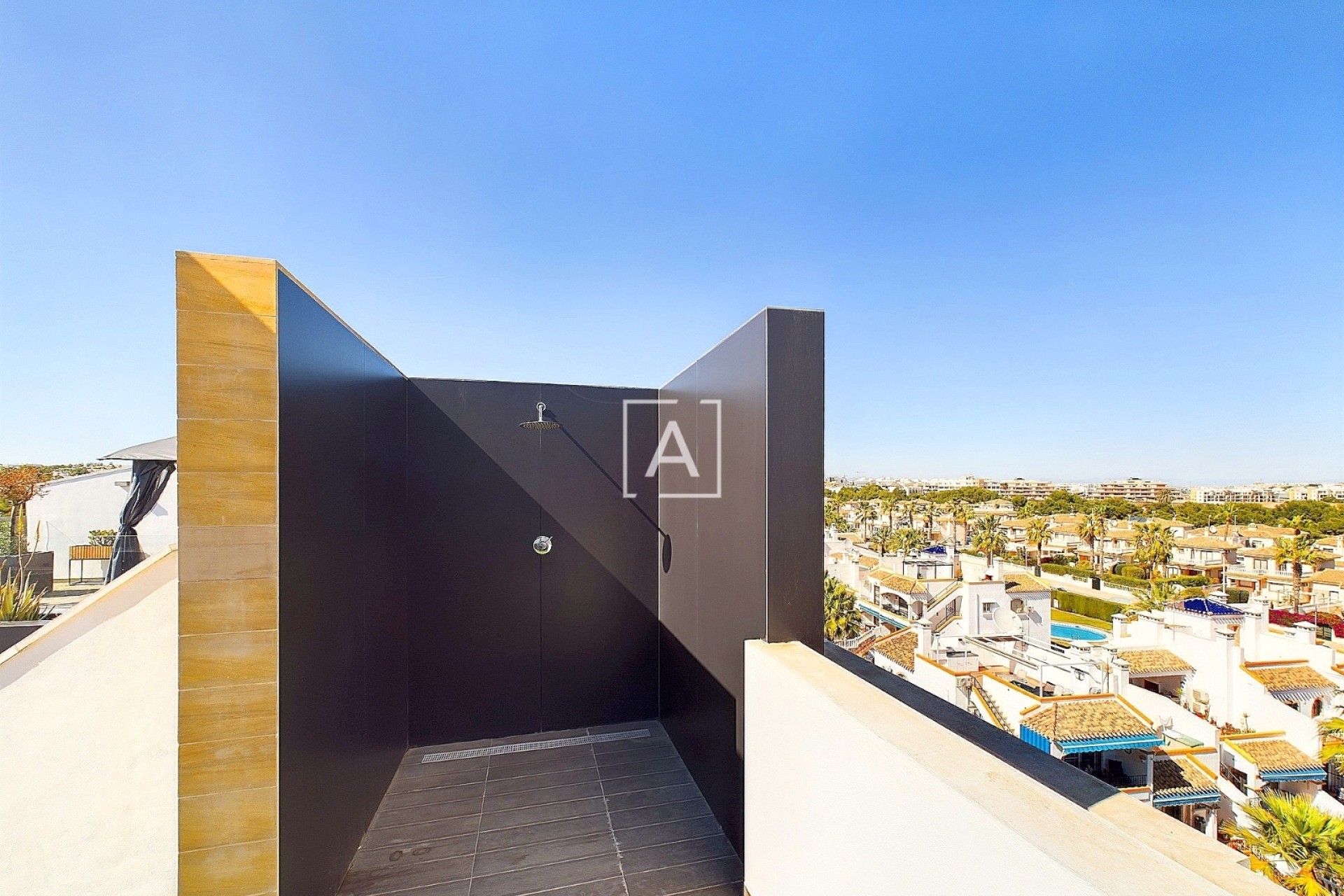 Resale - Wohnung / Apartment -
Los Dolses