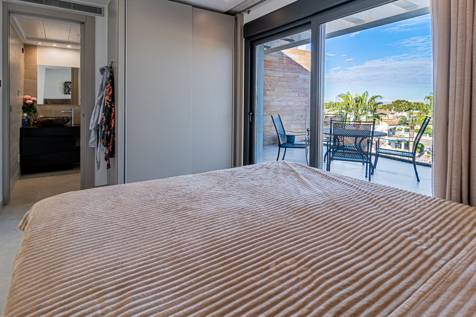 Resale - Wohnung / Apartment -
Los Dolses