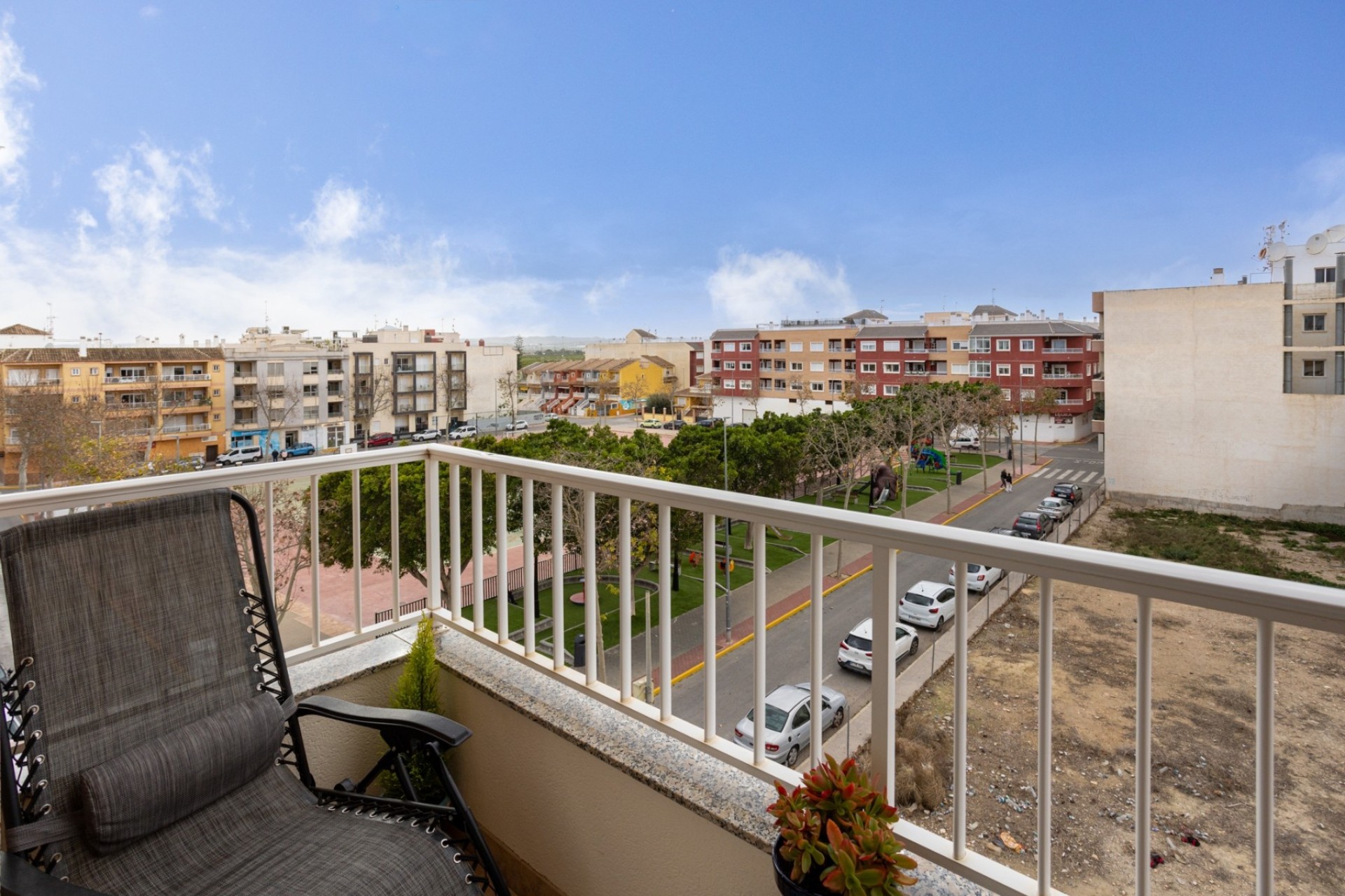 Resale - Wohnung / Apartment -
Los Montesinos