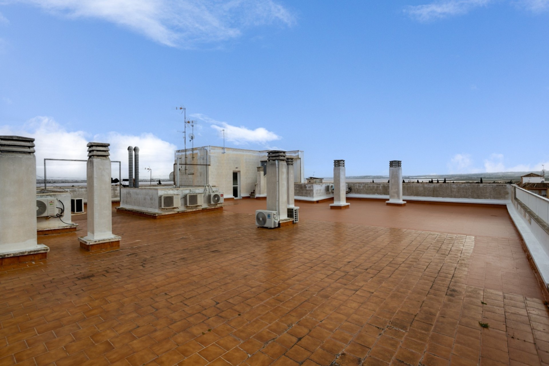 Resale - Wohnung / Apartment -
Los Montesinos