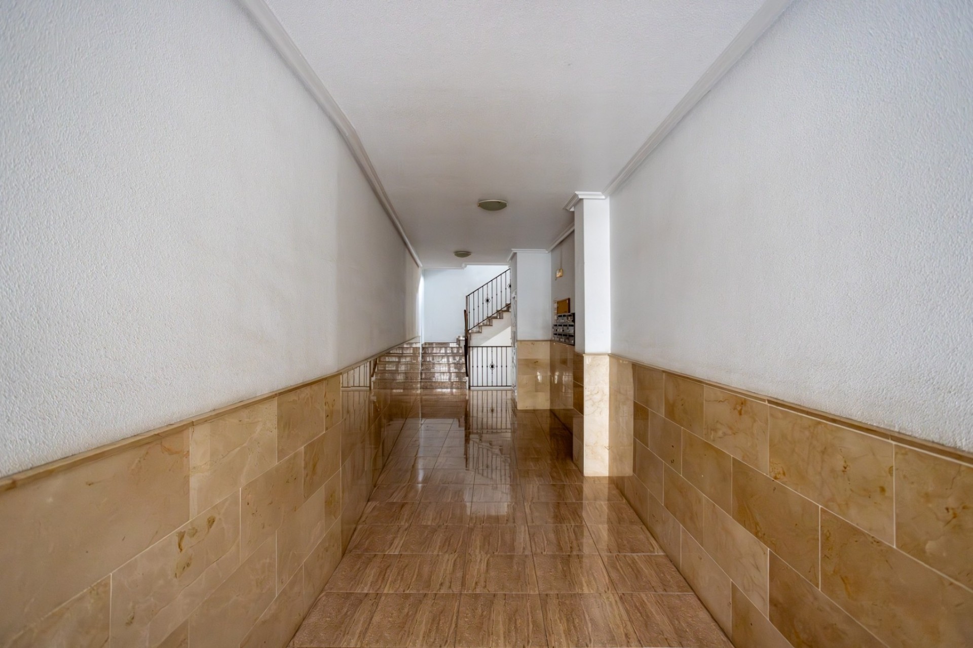 Resale - Wohnung / Apartment -
Los Montesinos