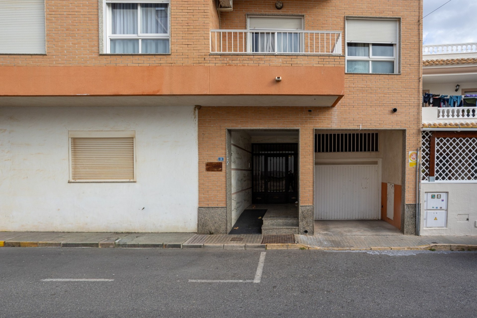 Resale - Wohnung / Apartment -
Los Montesinos