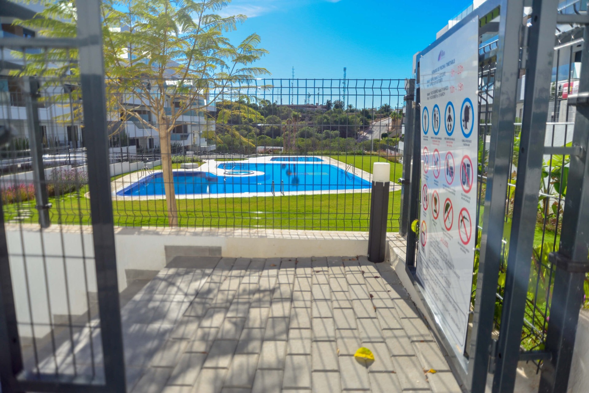 Resale - Wohnung / Apartment -
Orihuela Costa - 0