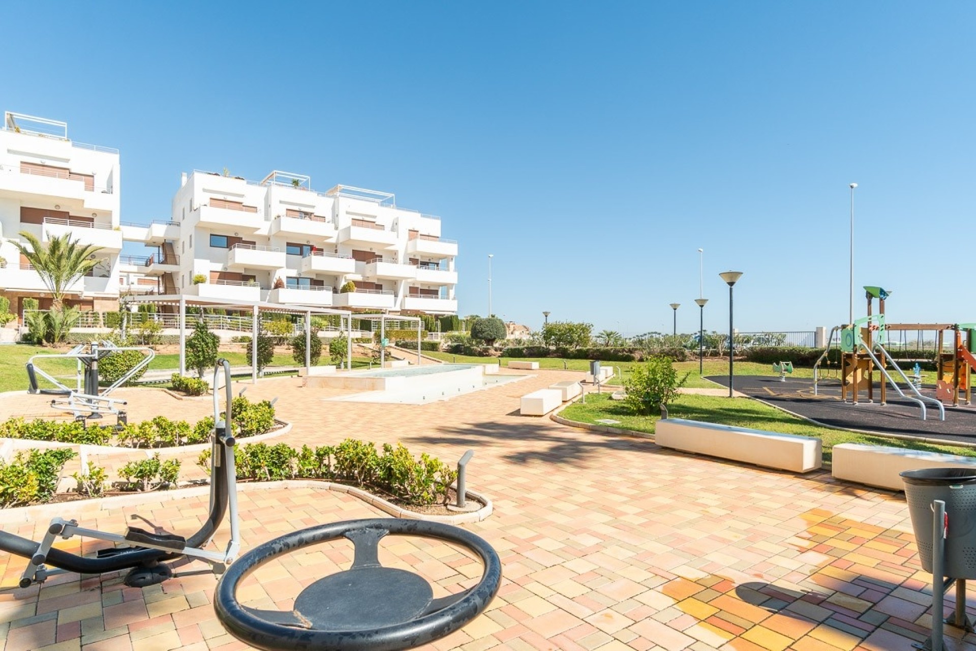 Resale - Wohnung / Apartment -
Orihuela Costa - Dehesa de campoamor