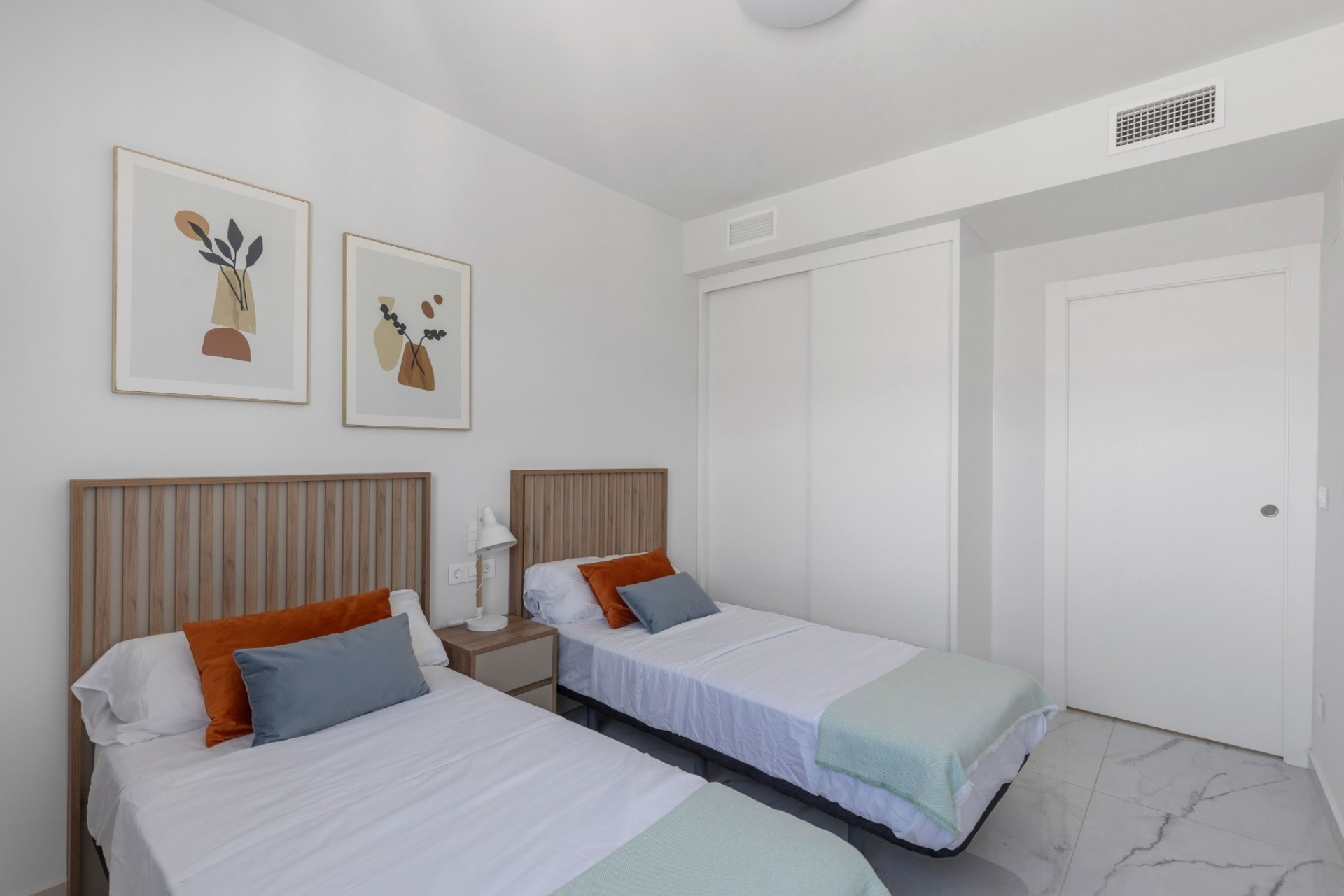 Resale - Wohnung / Apartment -
Orihuela Costa - Playa Flamenca