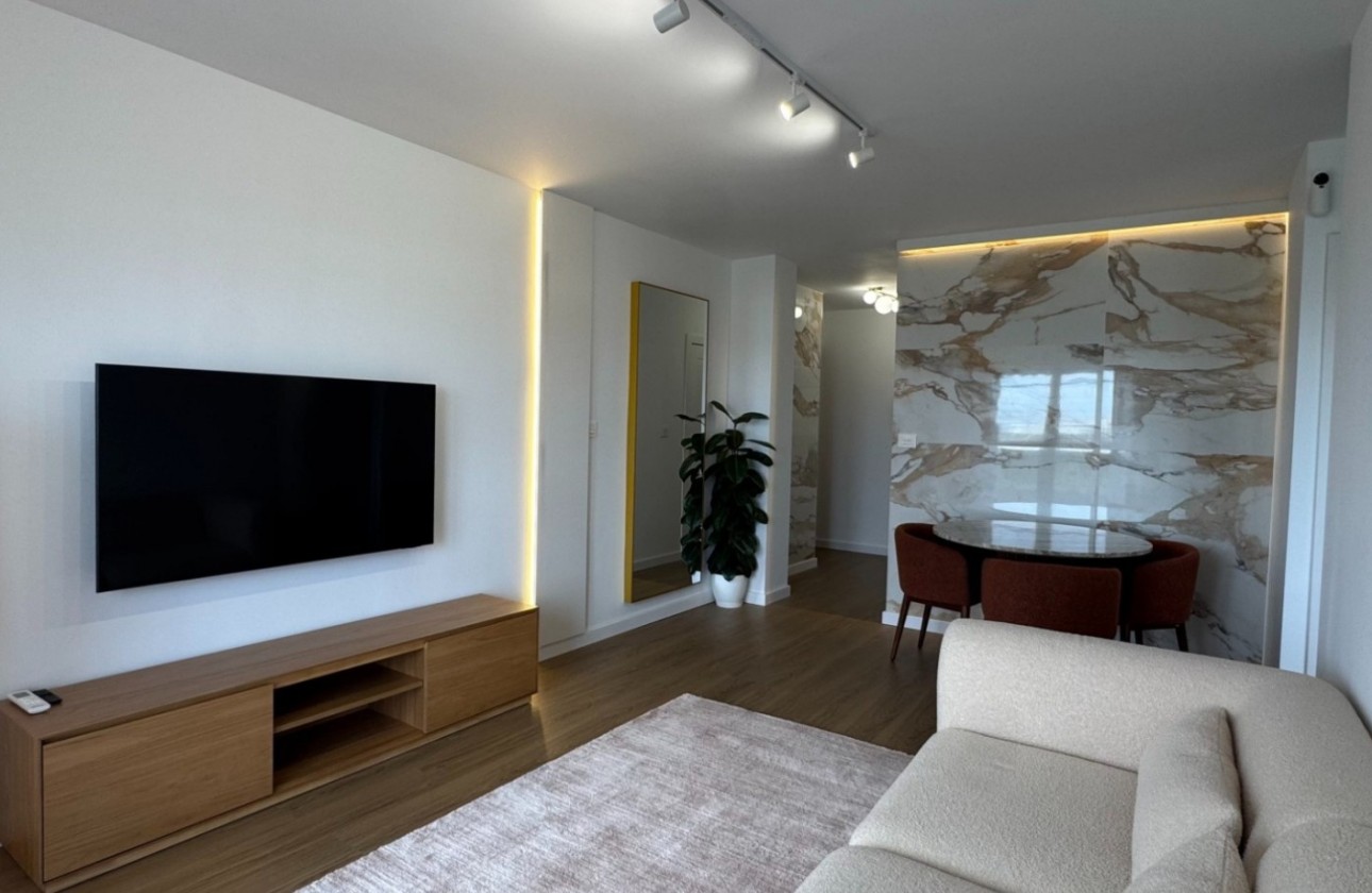 Resale - Wohnung / Apartment -
Orihuela Costa - Punta Prima