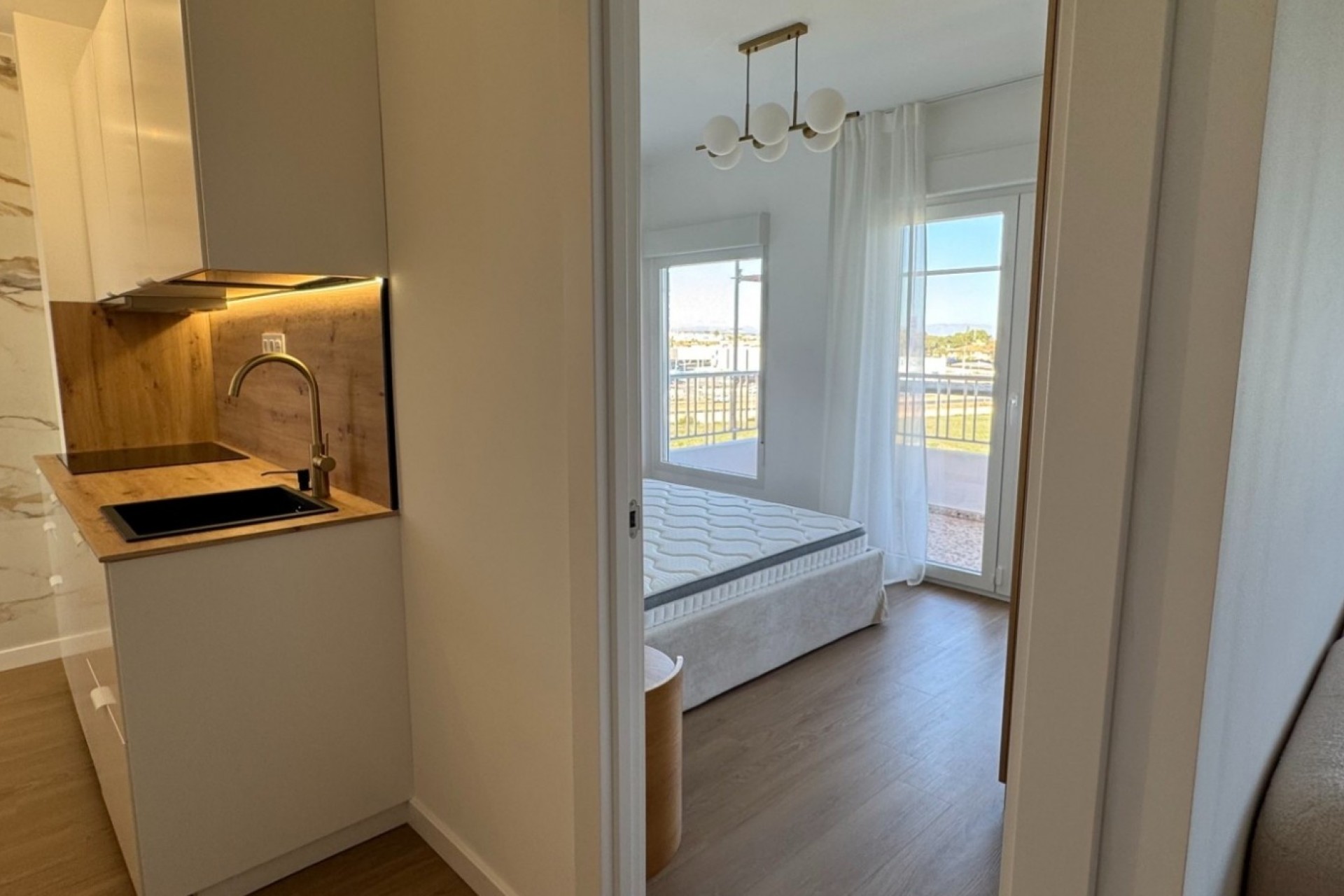Resale - Wohnung / Apartment -
Orihuela Costa - Punta Prima