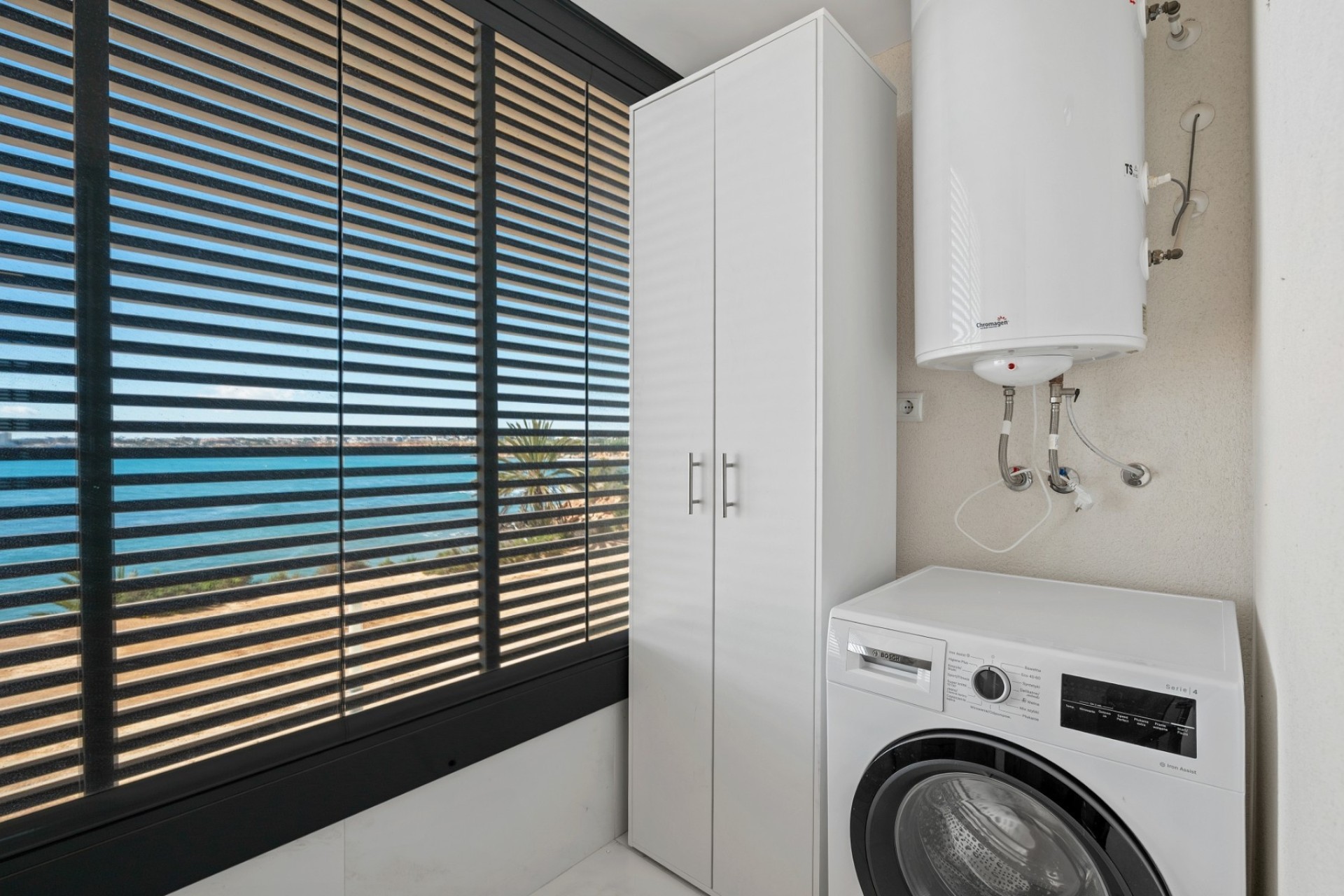 Resale - Wohnung / Apartment -
Orihuela Costa - Punta Prima