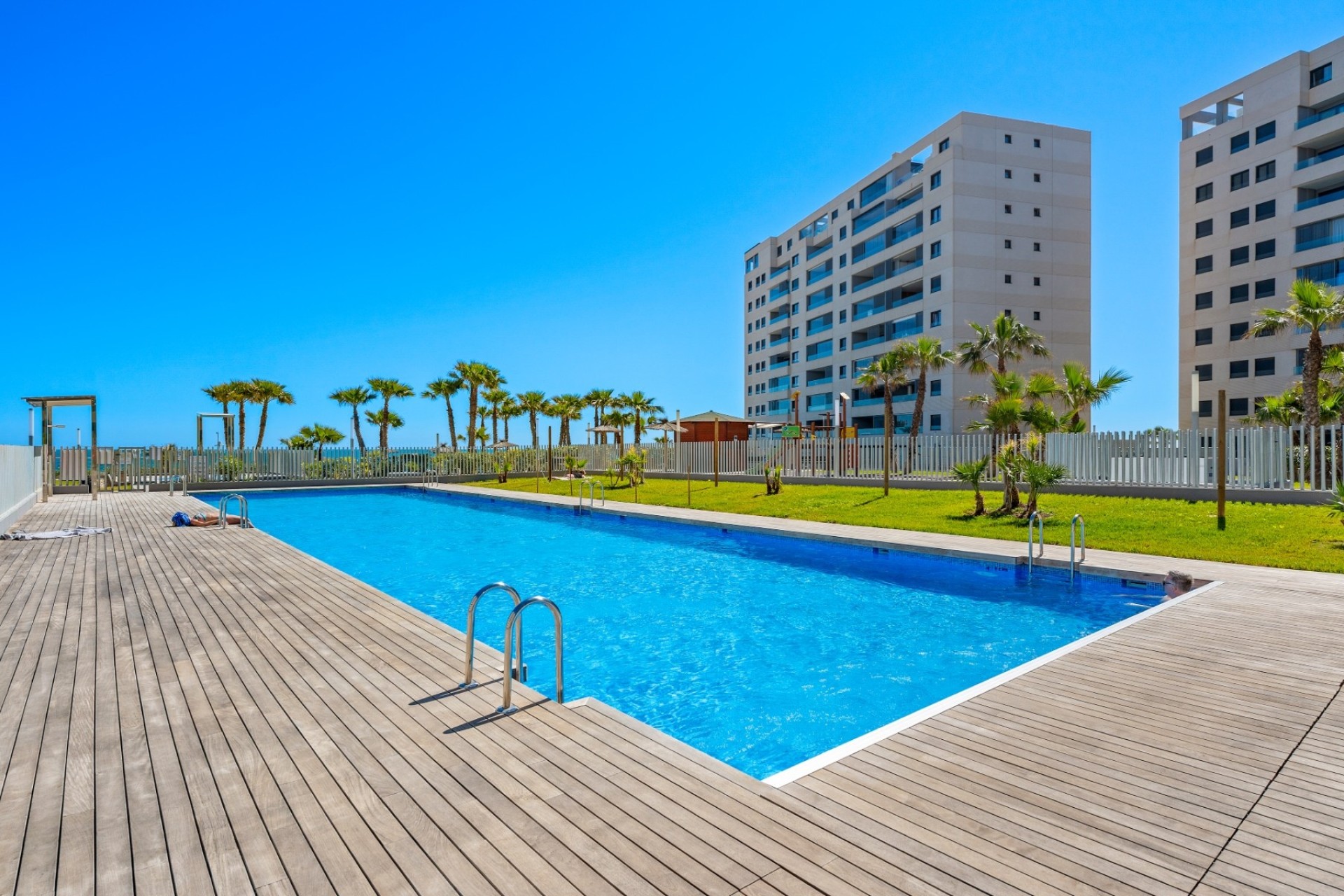 Resale - Wohnung / Apartment -
Orihuela Costa - Punta Prima