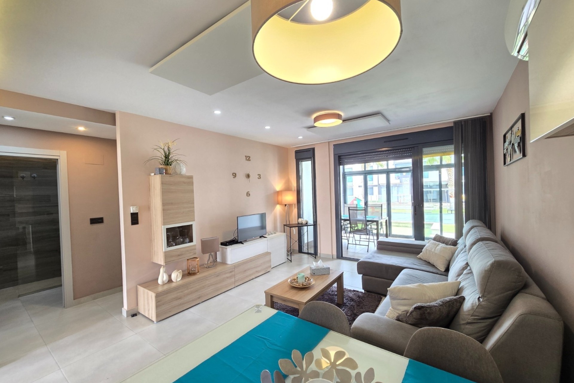 Resale - Wohnung / Apartment -
Orihuela Costa - Punta Prima *