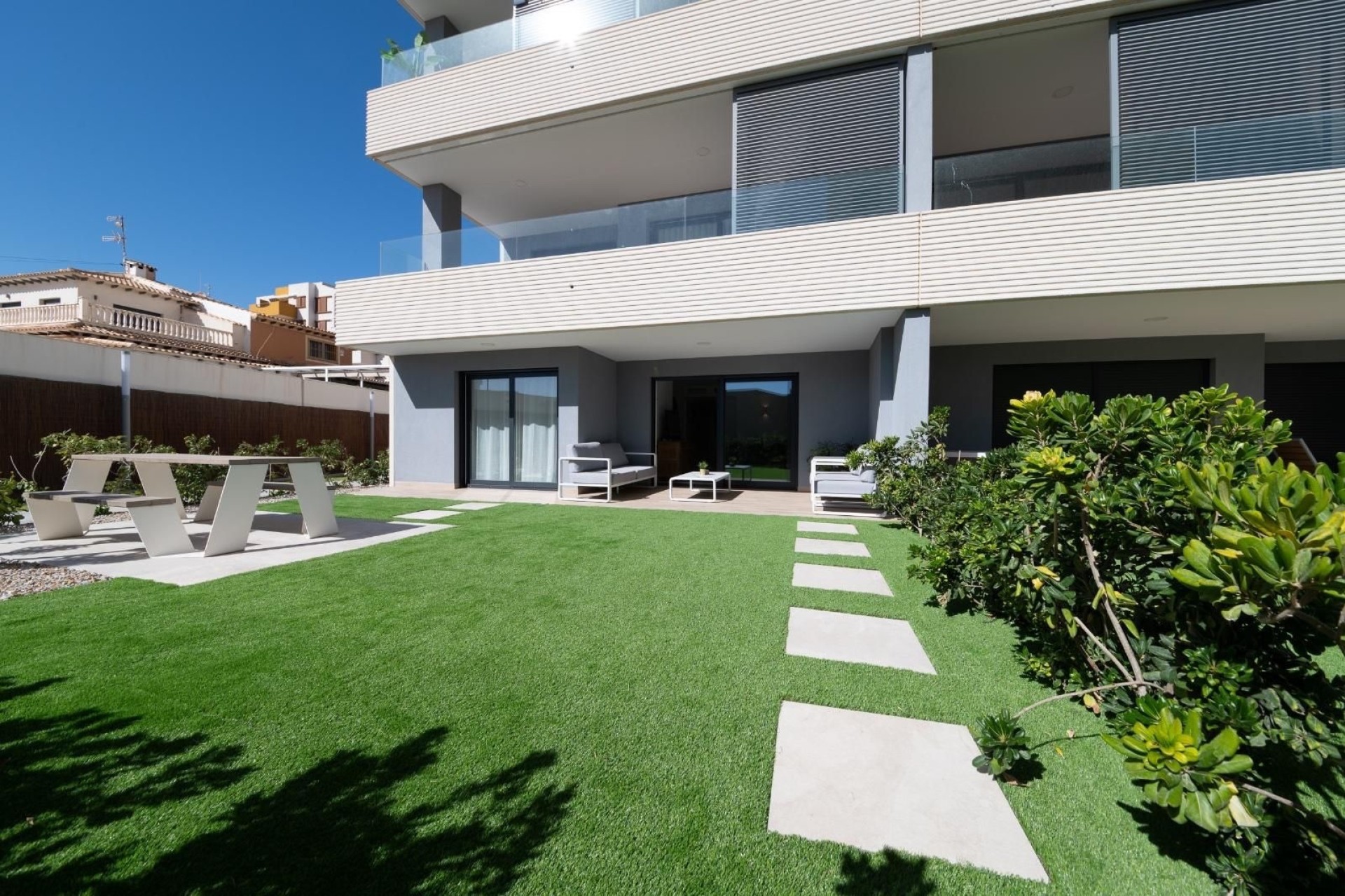 Resale - Wohnung / Apartment -
Orihuela Costa - Punta Prima