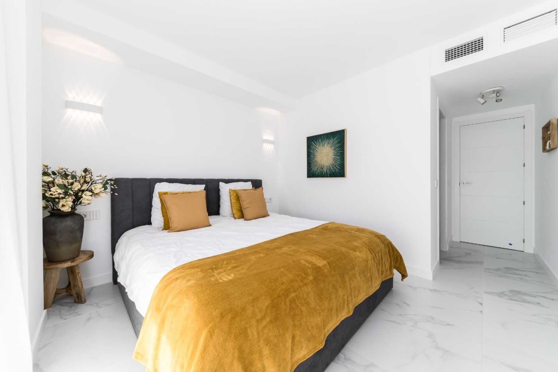 Resale - Wohnung / Apartment -
Orihuela Costa - Punta Prima