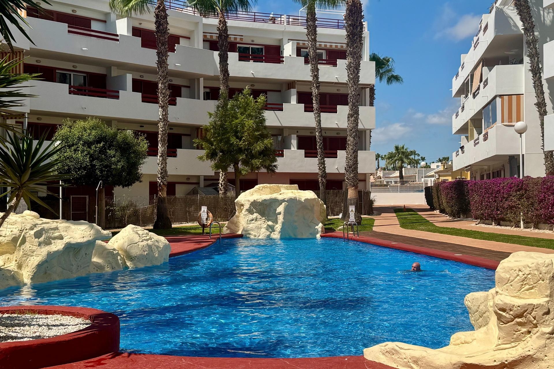 Resale - Wohnung / Apartment -
Orihuela Costa - Punta Prima