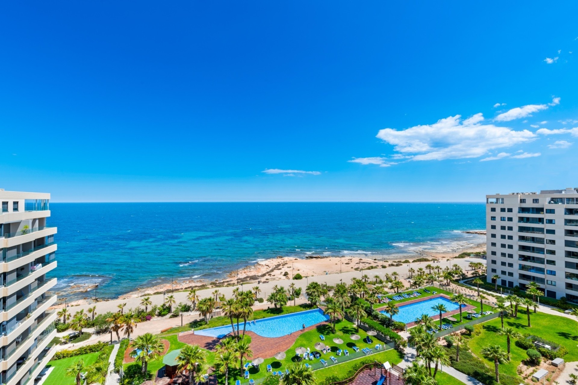 Resale - Wohnung / Apartment -
Orihuela Costa - Punta Prima