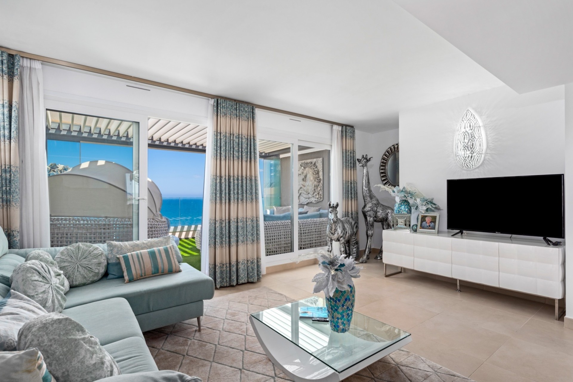 Resale - Wohnung / Apartment -
Orihuela Costa - Punta Prima