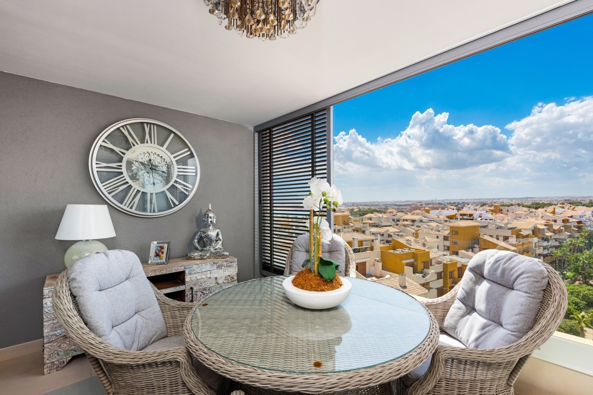 Resale - Wohnung / Apartment -
Orihuela Costa - Punta Prima