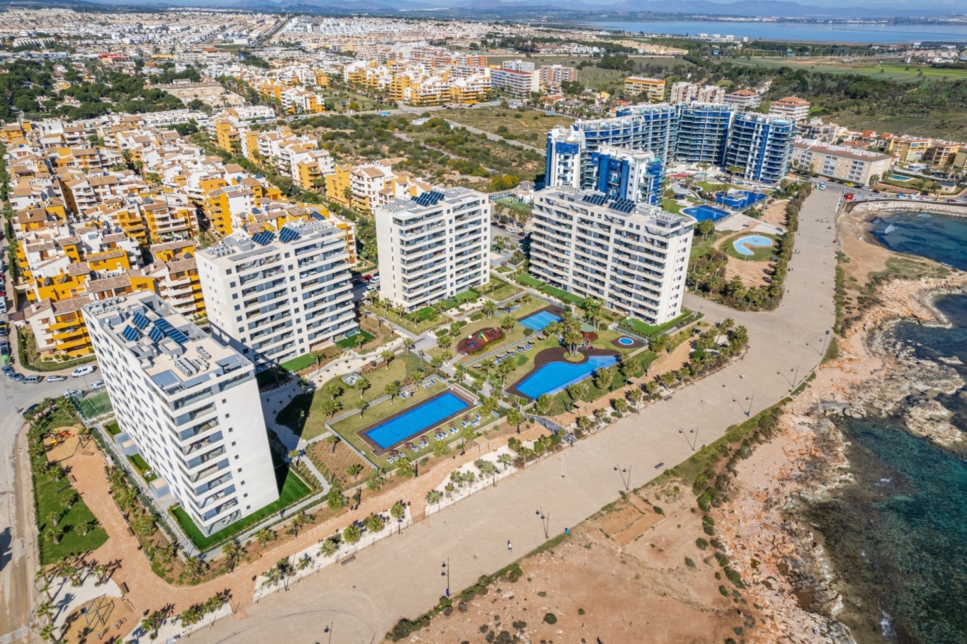 Resale - Wohnung / Apartment -
Orihuela Costa - Punta Prima