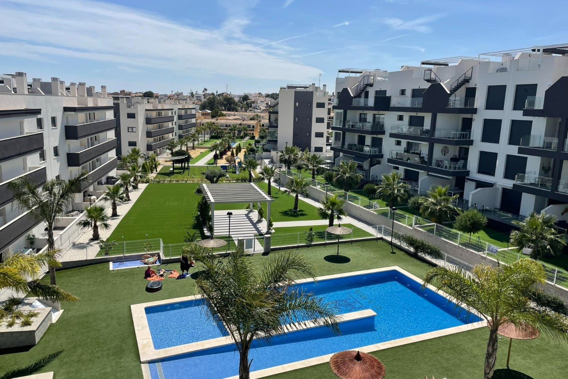 Resale - Wohnung / Apartment -
Orihuela Costa - Villamartin