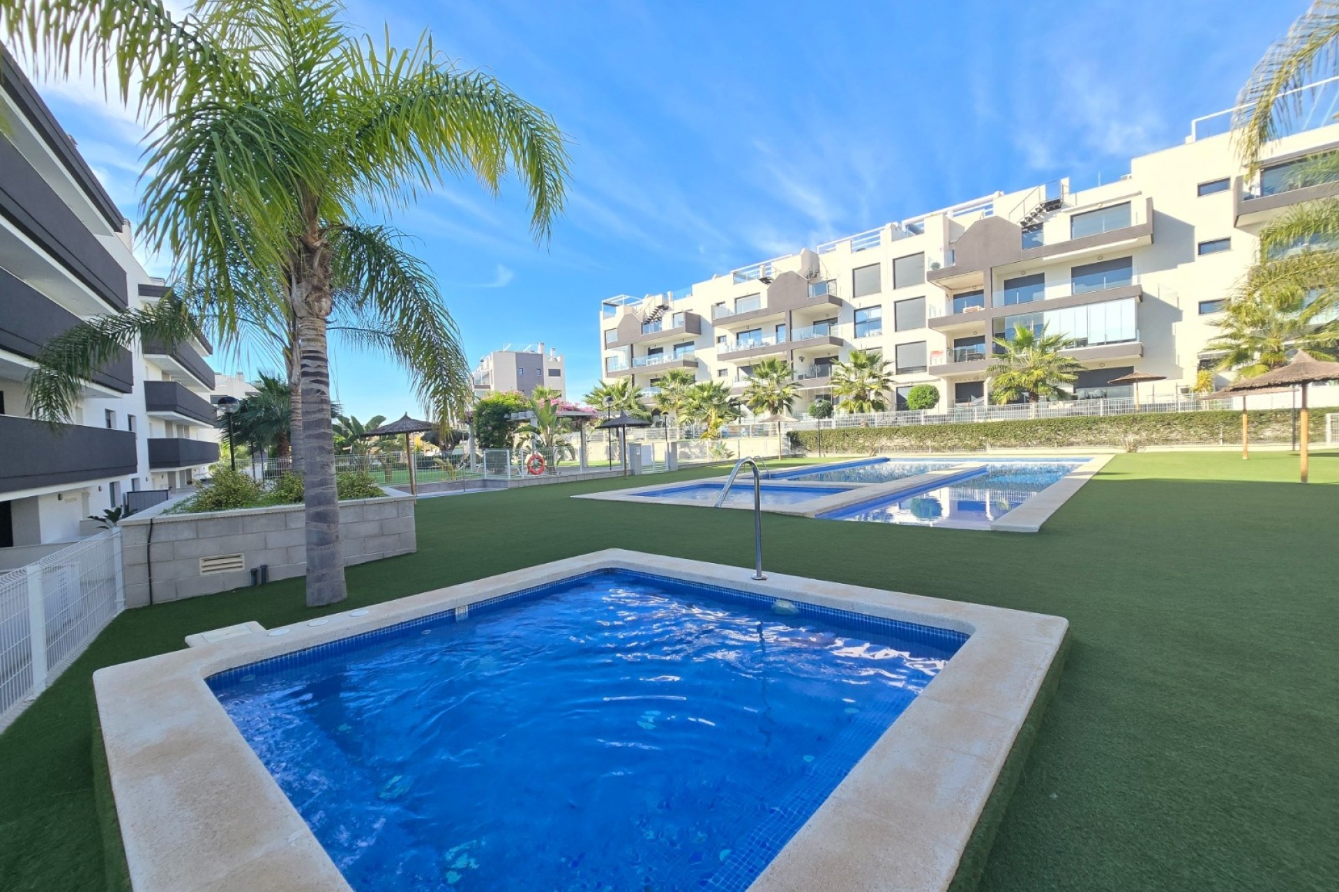 Resale - Wohnung / Apartment -
Orihuela Costa - Villamartín *