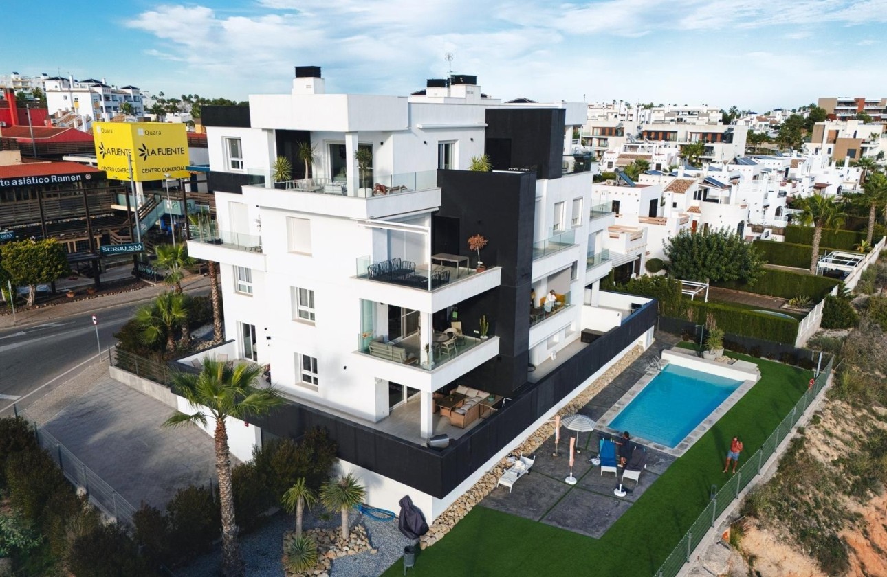 Resale - Wohnung / Apartment -
Orihuela Costa - Villamartín