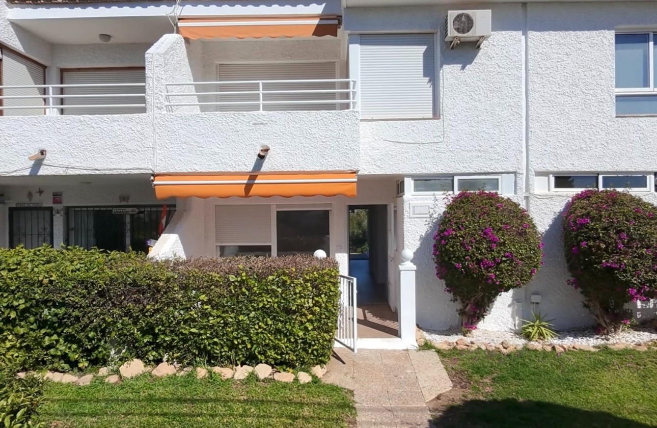 Resale - Wohnung / Apartment -
Orihuela Costa - Villamartin