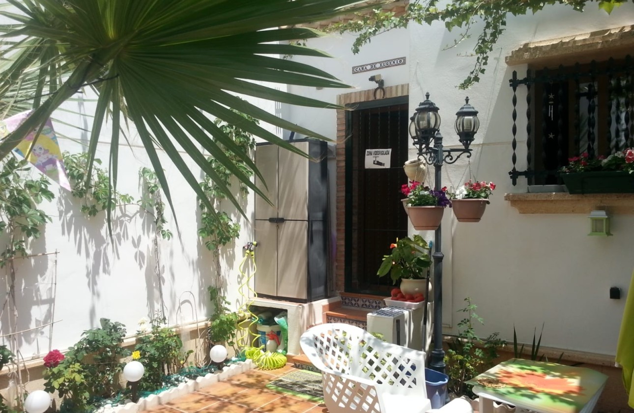 Resale - Wohnung / Apartment -
Orihuela Costa - Villamartín