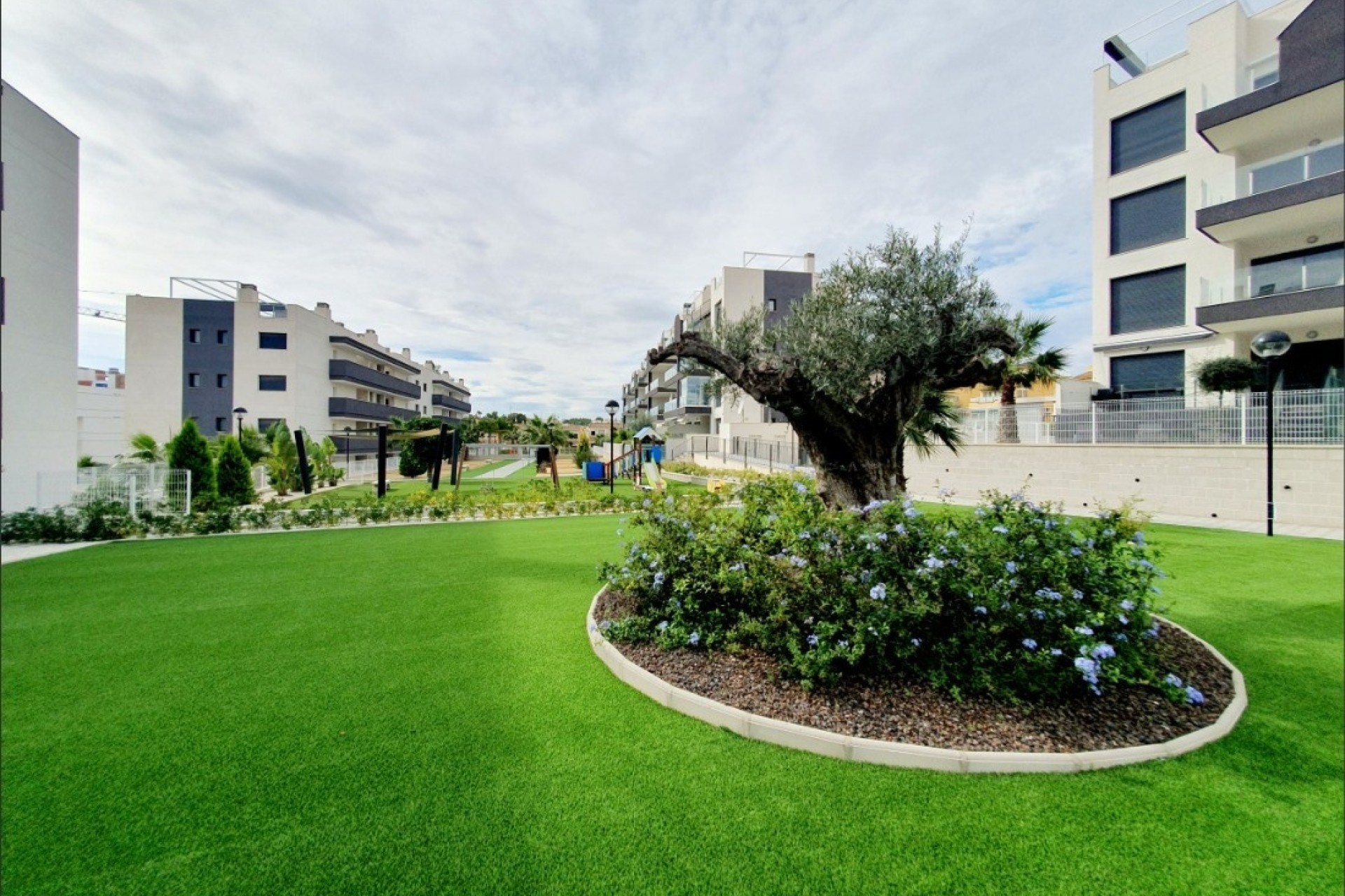 Resale - Wohnung / Apartment -
Orihuela Costa - Villamartín