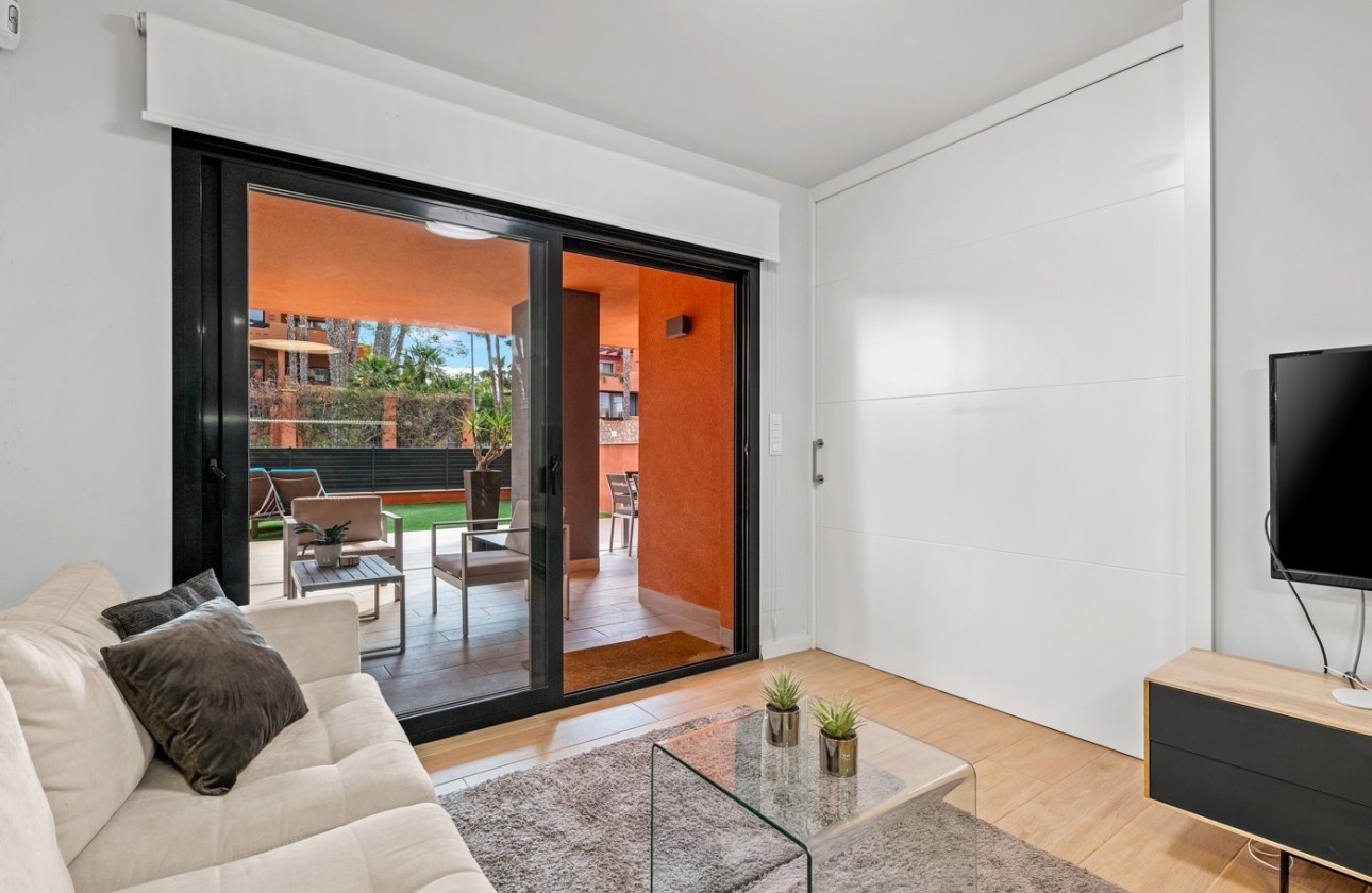 Resale - Wohnung / Apartment -
Orihuela Costa - Villamartín