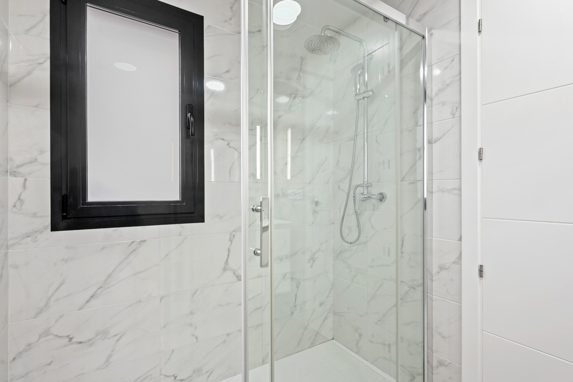 Resale - Wohnung / Apartment -
Orihuela Costa - Villamartín