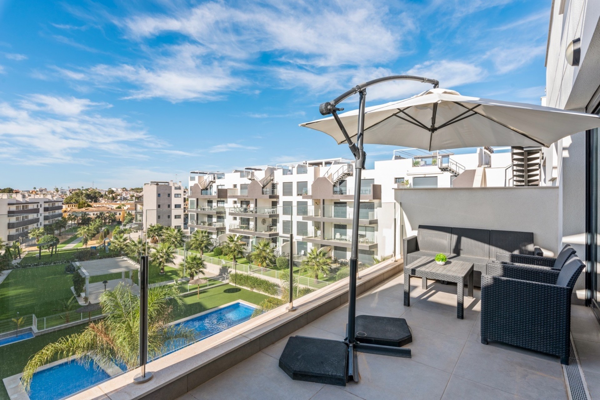 Resale - Wohnung / Apartment -
Orihuela Costa - Villamartín