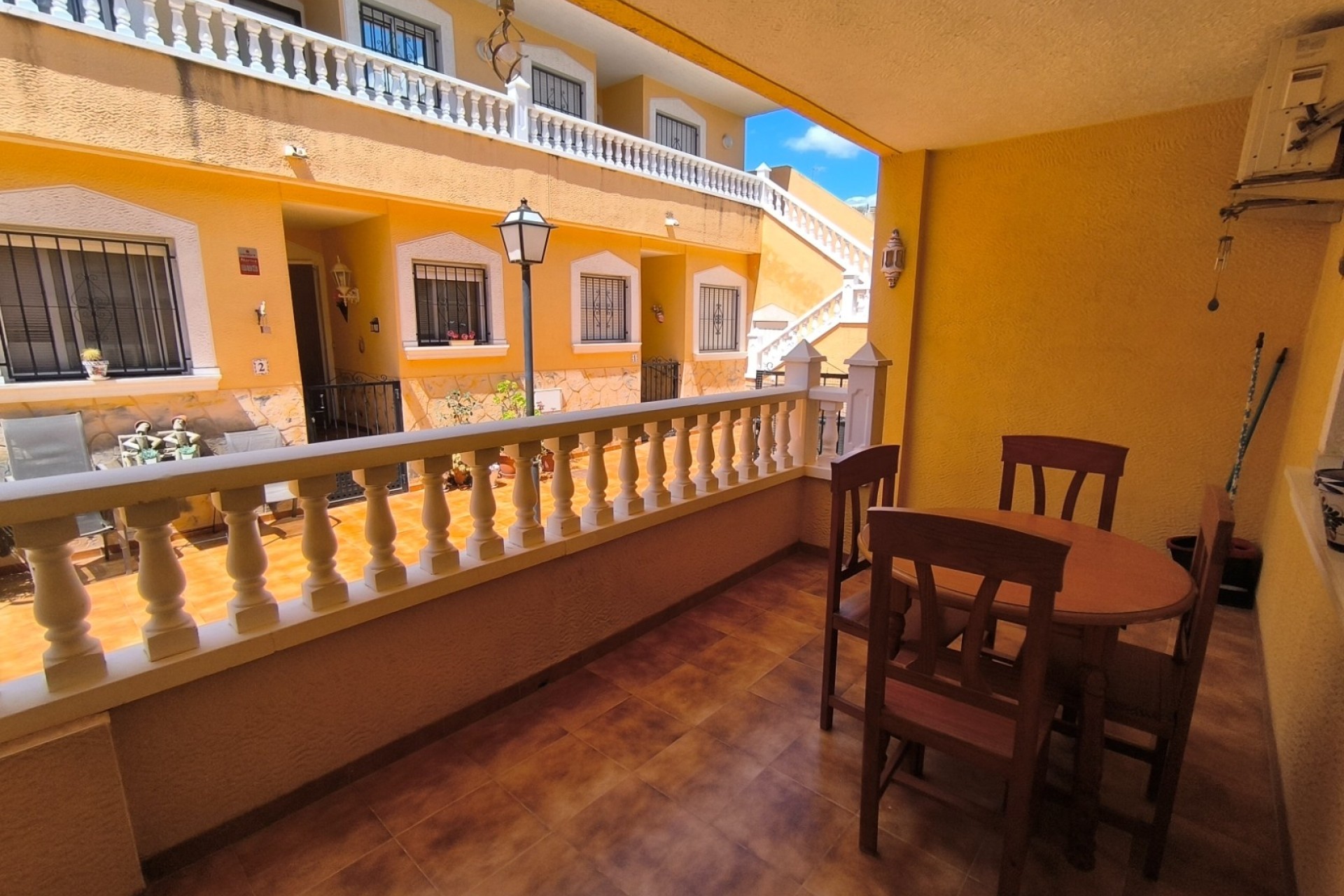 Resale - Wohnung / Apartment -
Orihuela