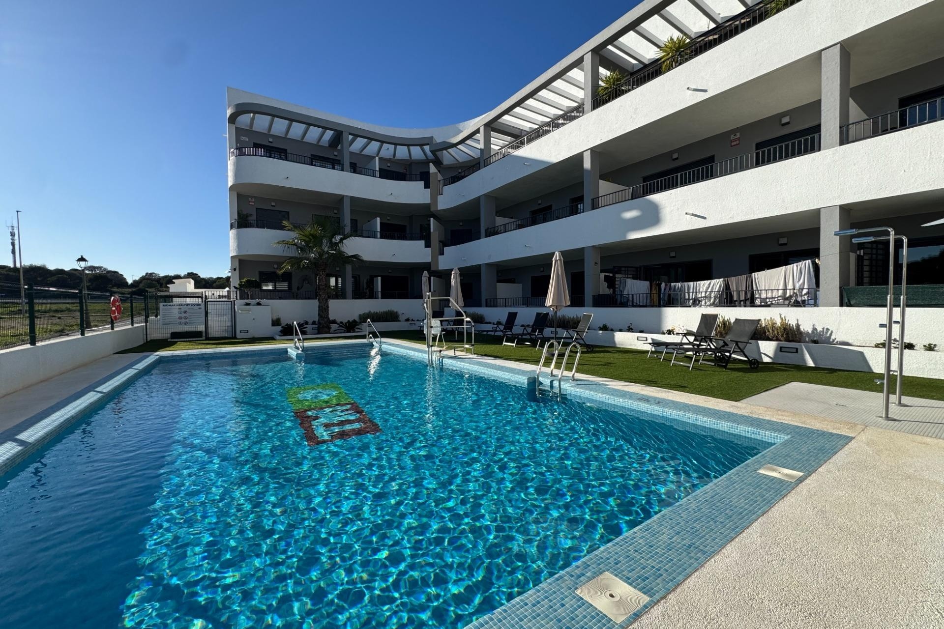 Resale - Wohnung / Apartment -
Pilar de la Horadada - RioMar