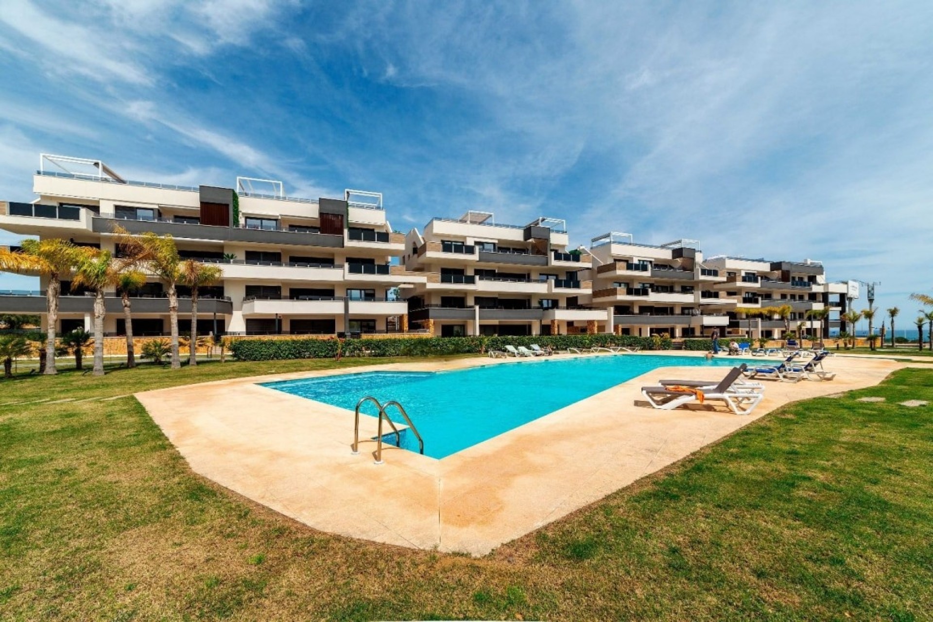 Resale - Wohnung / Apartment -
Playa Flamenca - Costa Blanca