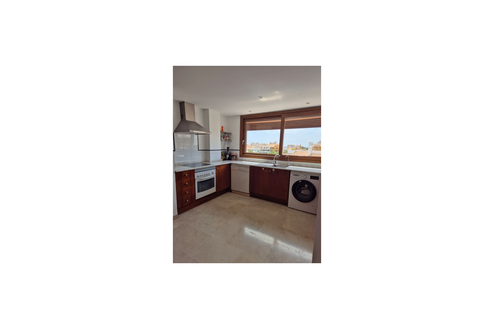 Resale - Wohnung / Apartment -
Punta Prima - Costa Blanca