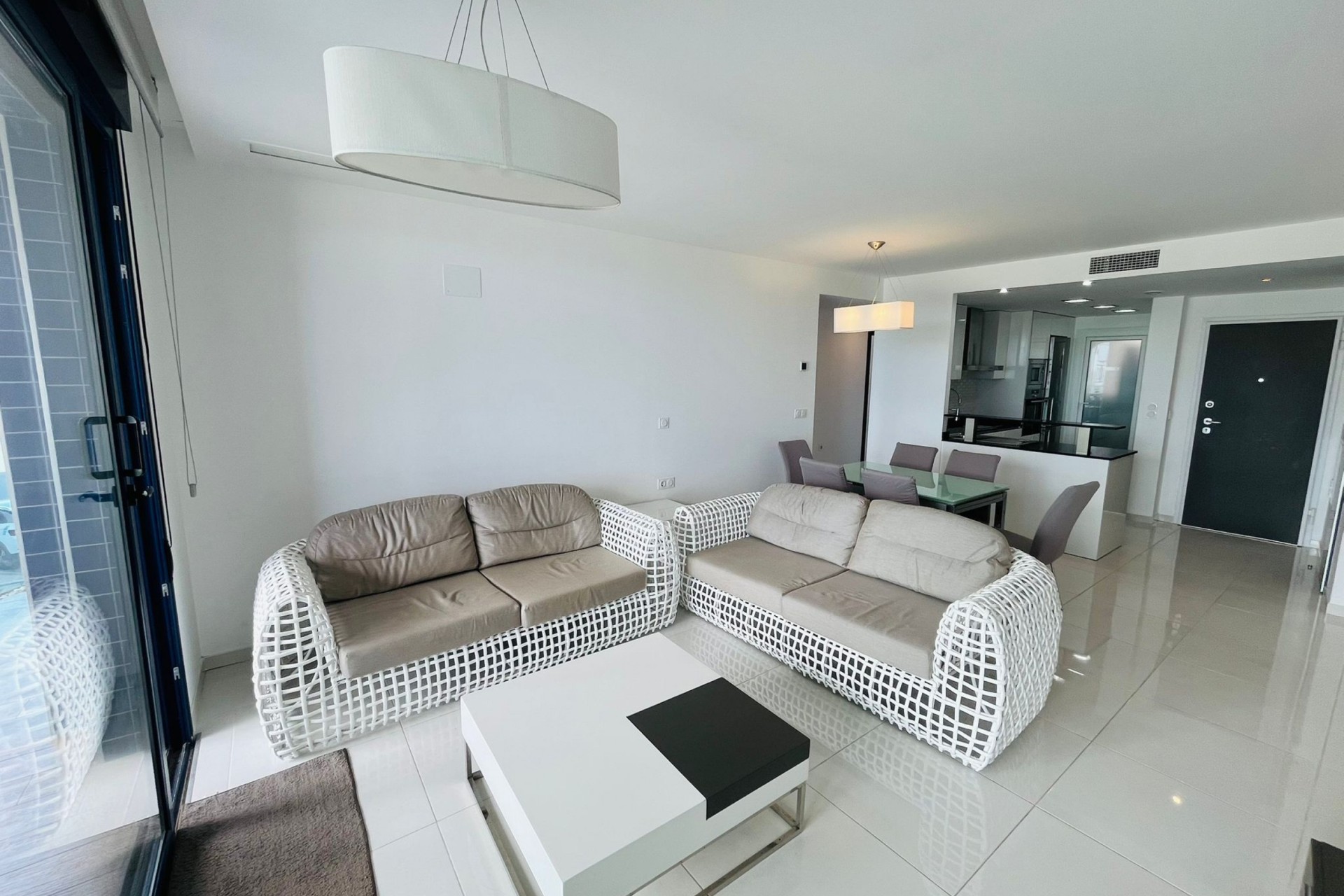 Resale - Wohnung / Apartment -
Punta Prima - Costa Blanca